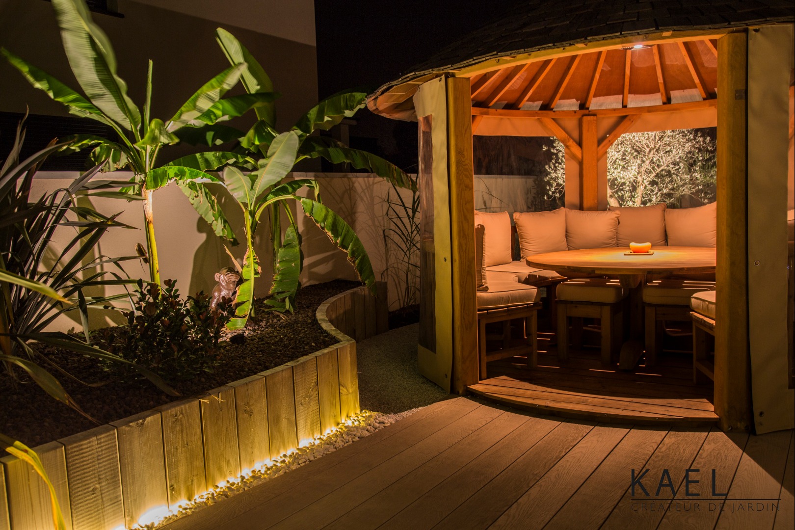 Vue depuis le spa sur la pergola