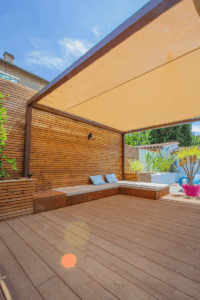 Vue sur l&rsquo;espace lounge