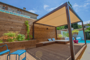 Création d&rsquo;une pergola structure aluminium avec voile d&rsquo;ombrage