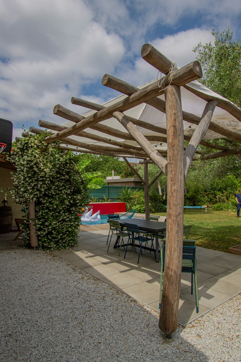 Vue depuis la piscine