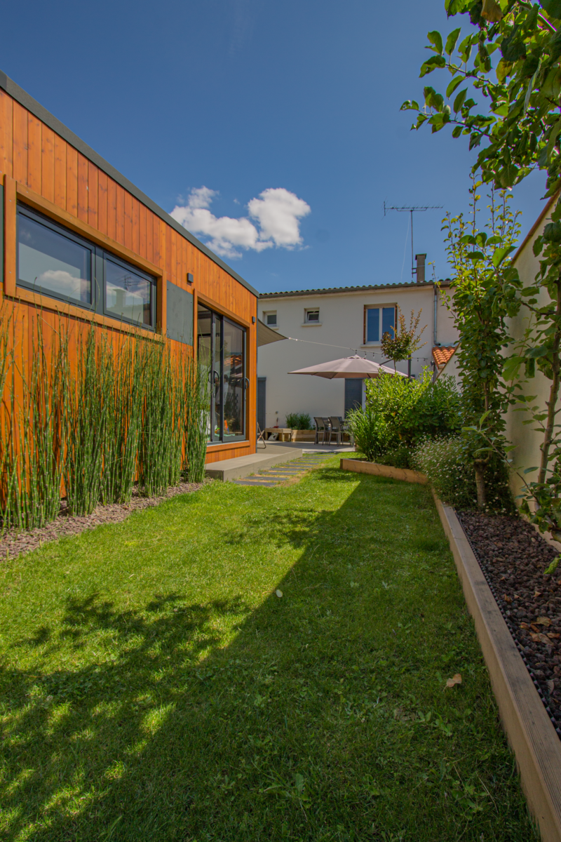 Vue depuis le jardin