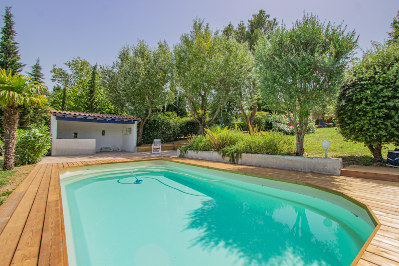 Vue depuis la piscine