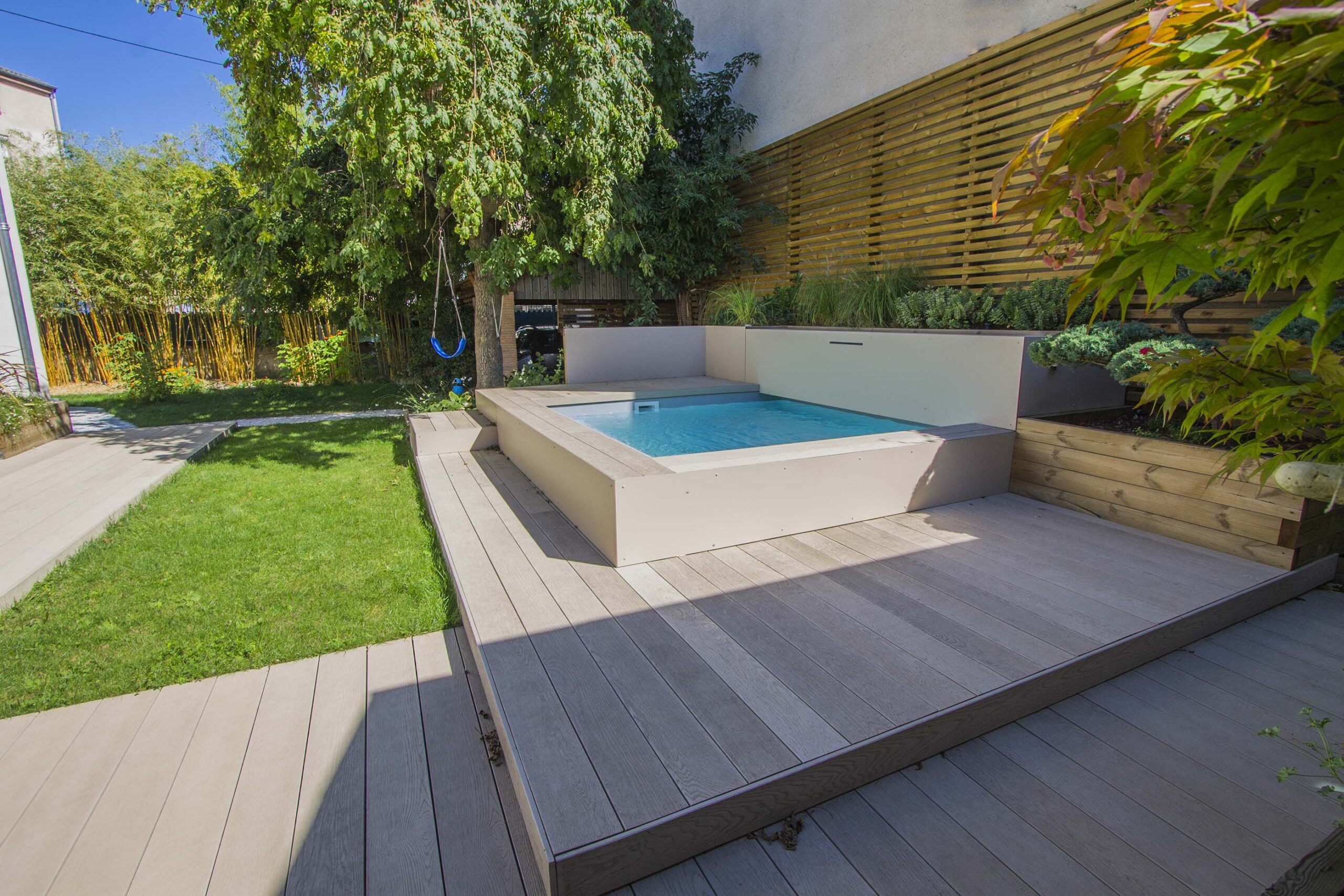 Habillage du mur avec des lambourdes