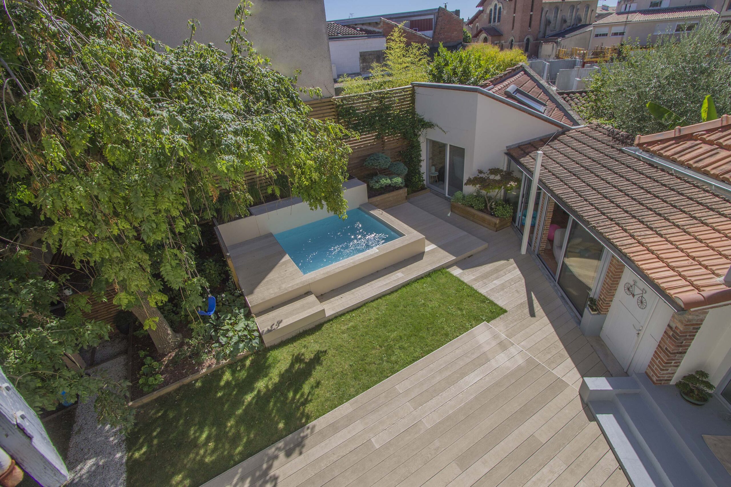 Vue plongeante sur l'espace Beogarden