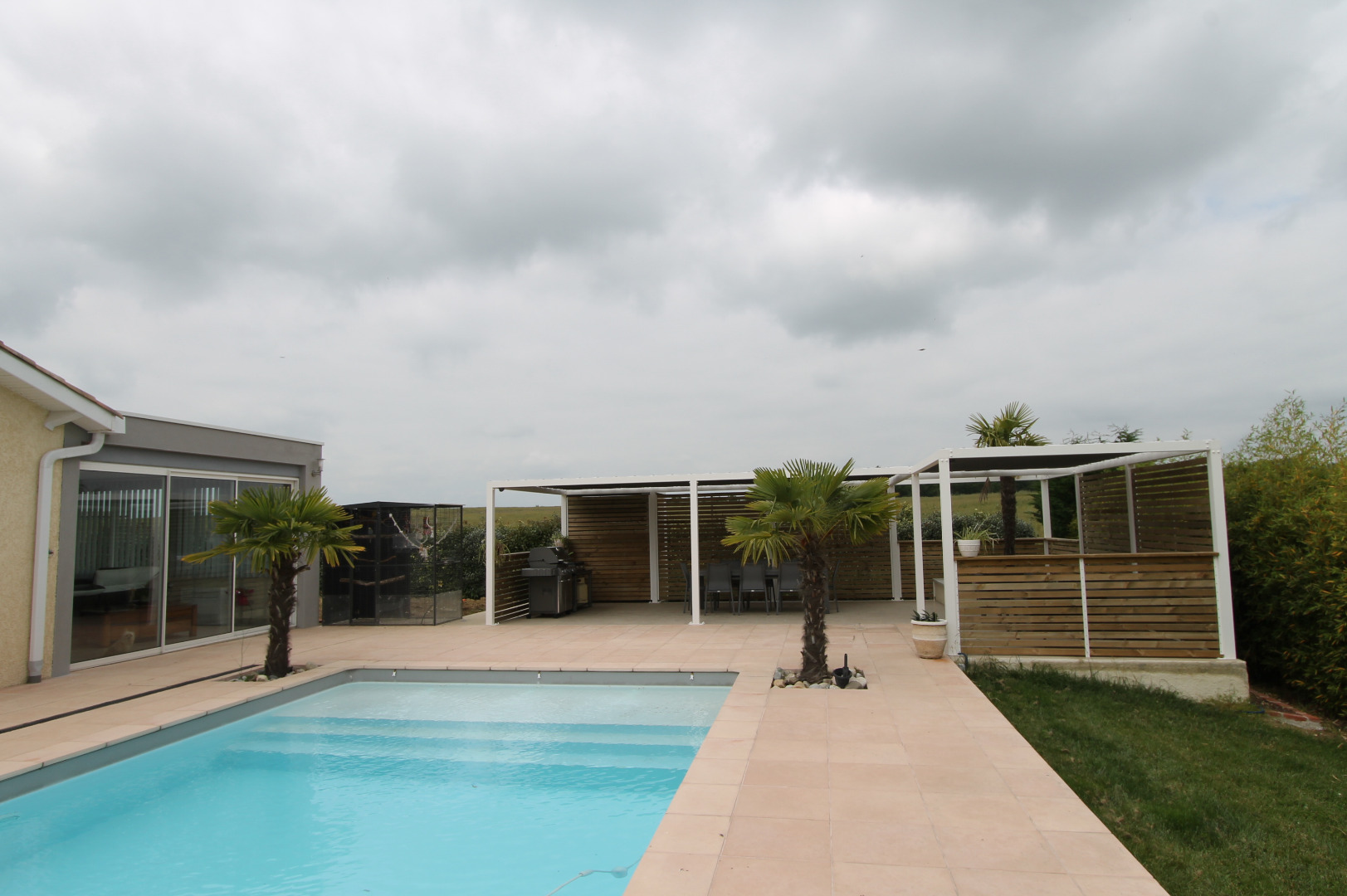 L&rsquo;arrière de la maison après travaux